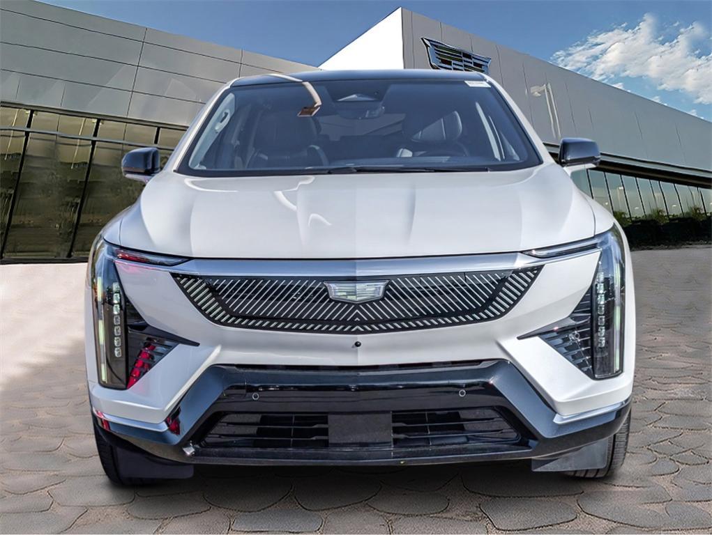 new 2025 Cadillac OPTIQ car, priced at $56,314