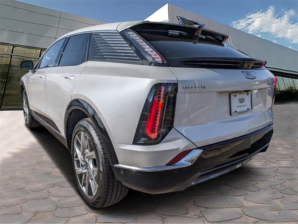 new 2025 Cadillac OPTIQ car, priced at $56,314