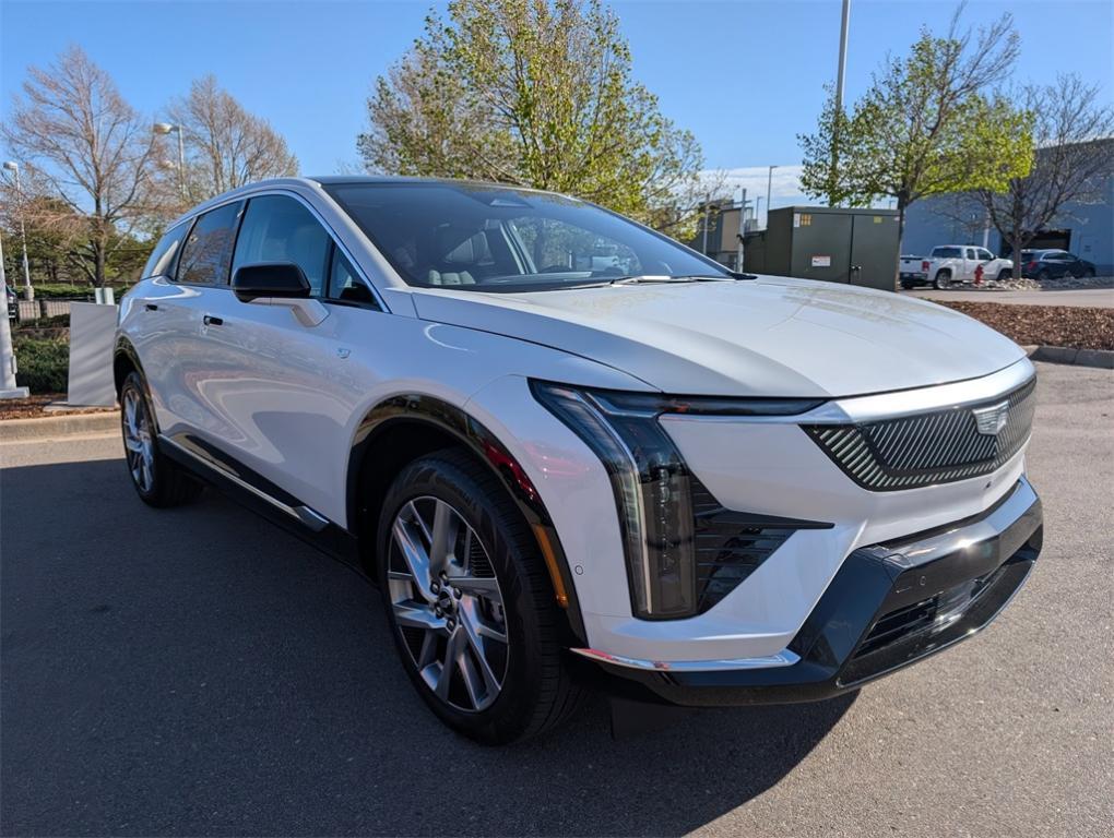 new 2025 Cadillac OPTIQ car, priced at $56,314