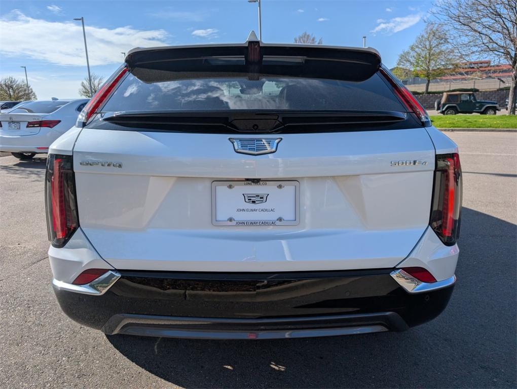 new 2025 Cadillac OPTIQ car, priced at $56,314