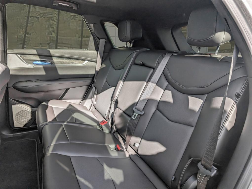 new 2025 Cadillac XT5 car, priced at $57,889