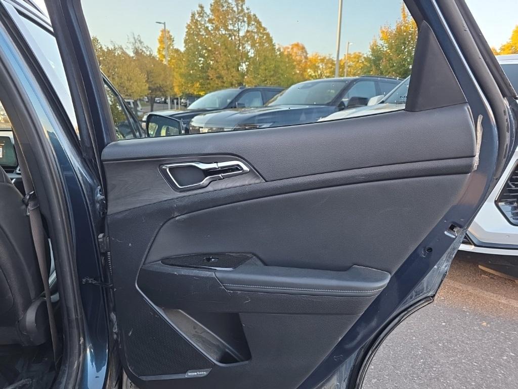 used 2023 Kia Sportage Plug-In Hybrid car, priced at $31,000