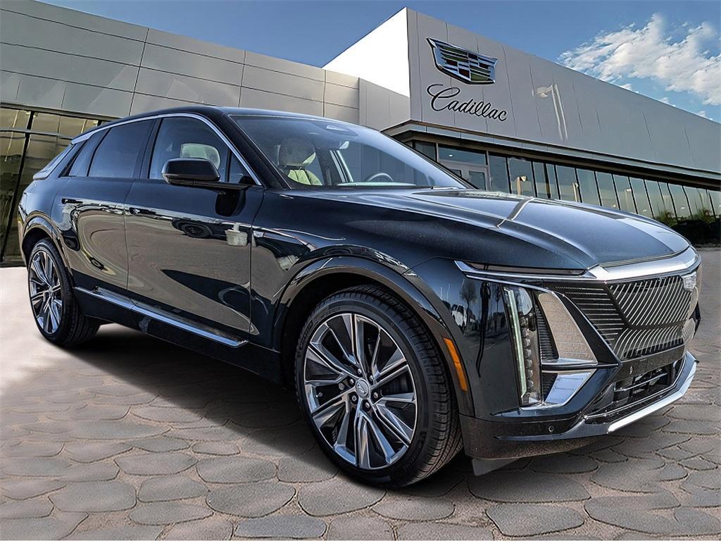 new 2025 Cadillac LYRIQ car, priced at $77,004