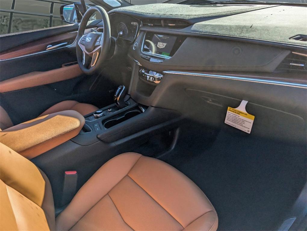 new 2025 Cadillac XT5 car, priced at $58,164