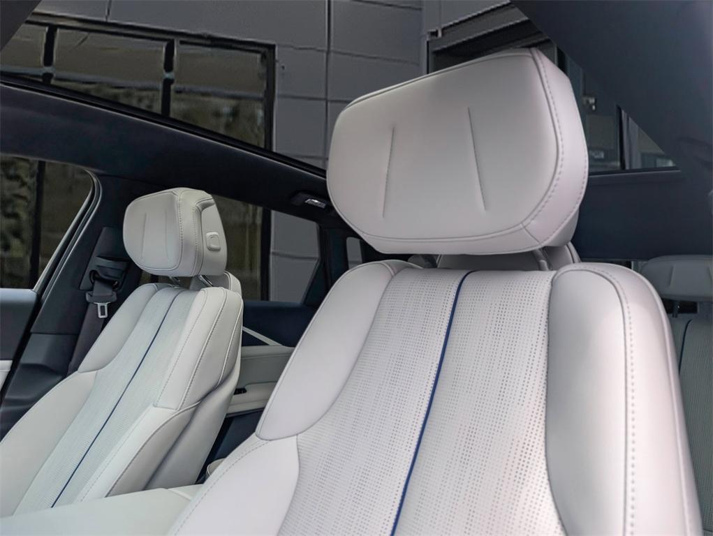 new 2025 Cadillac LYRIQ car, priced at $69,509