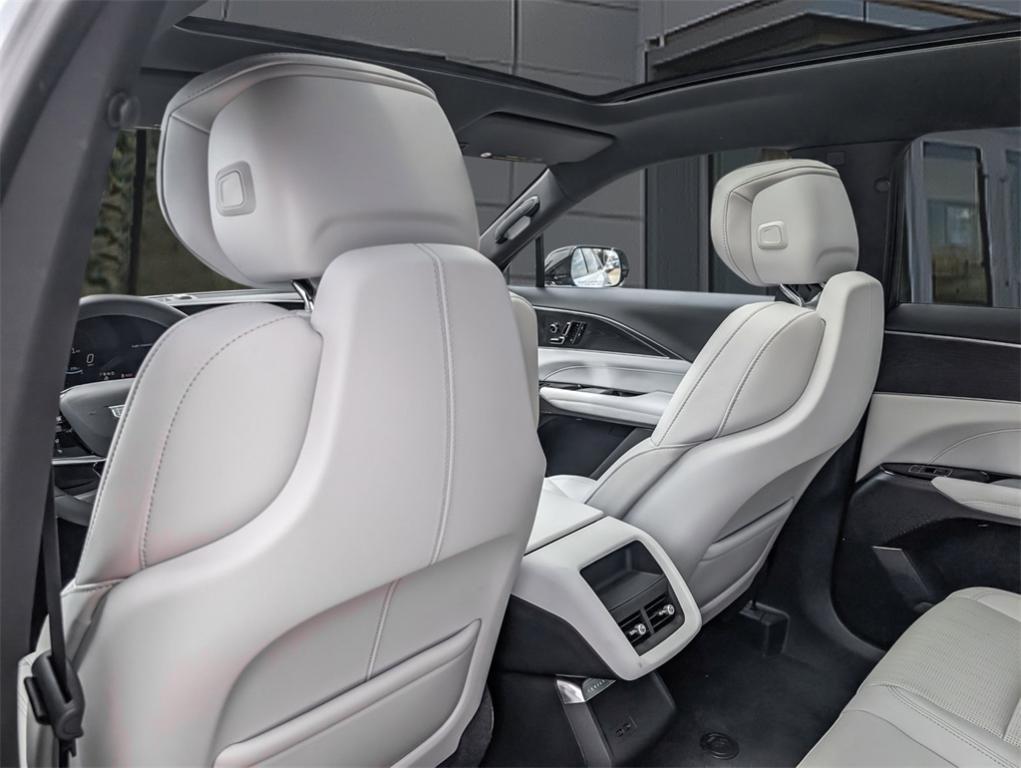 new 2025 Cadillac LYRIQ car, priced at $69,509