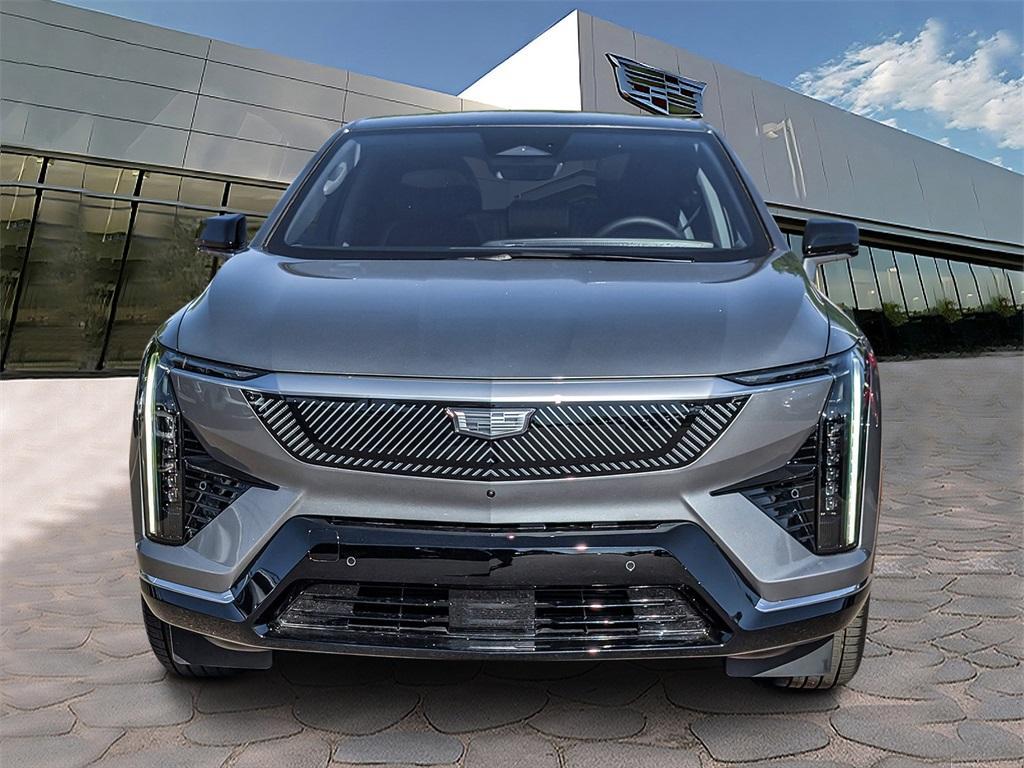 new 2025 Cadillac OPTIQ car, priced at $55,714