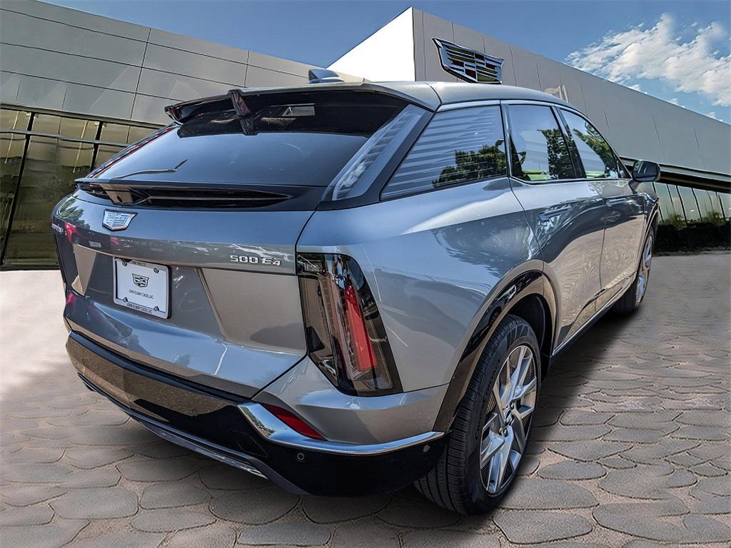 new 2025 Cadillac OPTIQ car, priced at $55,714