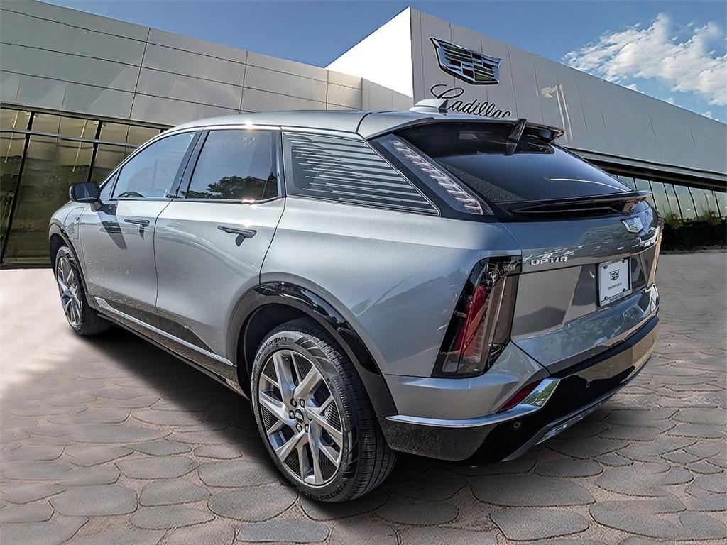 new 2025 Cadillac OPTIQ car, priced at $55,714