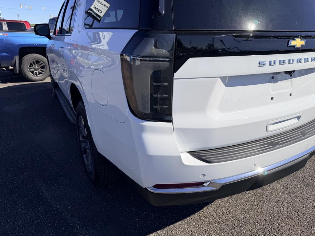 new 2025 Chevrolet Suburban car, priced at $69,772