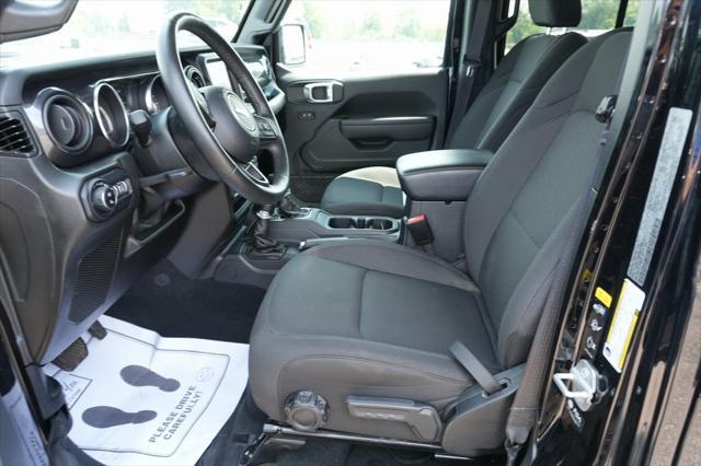 used 2022 Jeep Gladiator car, priced at $34,942