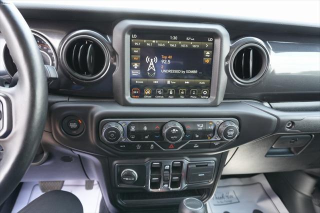 used 2022 Jeep Gladiator car, priced at $34,942