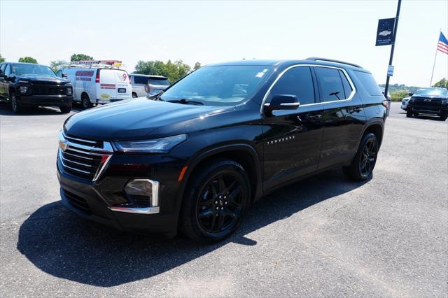 used 2023 Chevrolet Traverse car, priced at $31,982