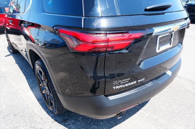 used 2023 Chevrolet Traverse car, priced at $31,982