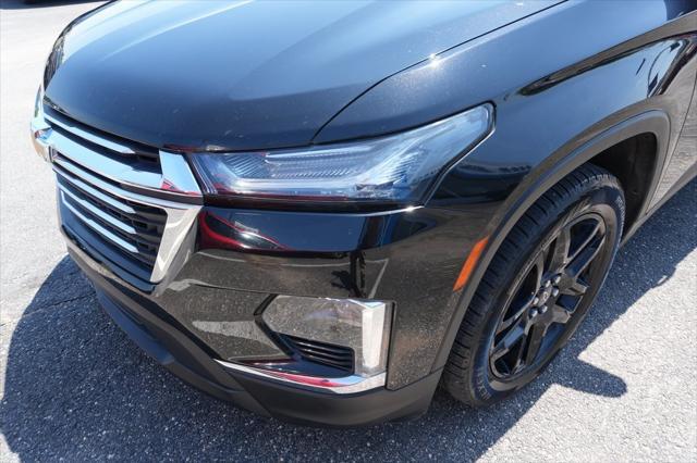 used 2023 Chevrolet Traverse car, priced at $31,982