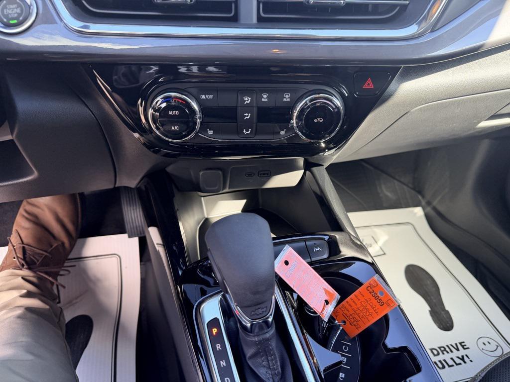 new 2026 Chevrolet Trax car, priced at $27,514