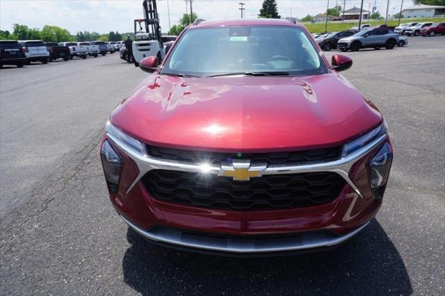 new 2025 Chevrolet Trax car, priced at $25,055