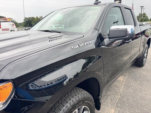new 2025 Chevrolet Silverado 1500 car, priced at $51,296
