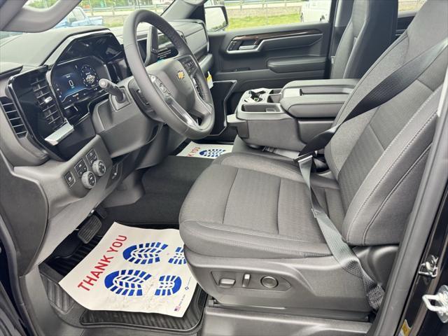 new 2025 Chevrolet Silverado 1500 car, priced at $51,296