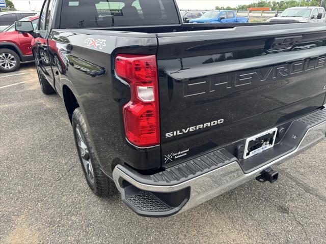 new 2025 Chevrolet Silverado 1500 car, priced at $51,296