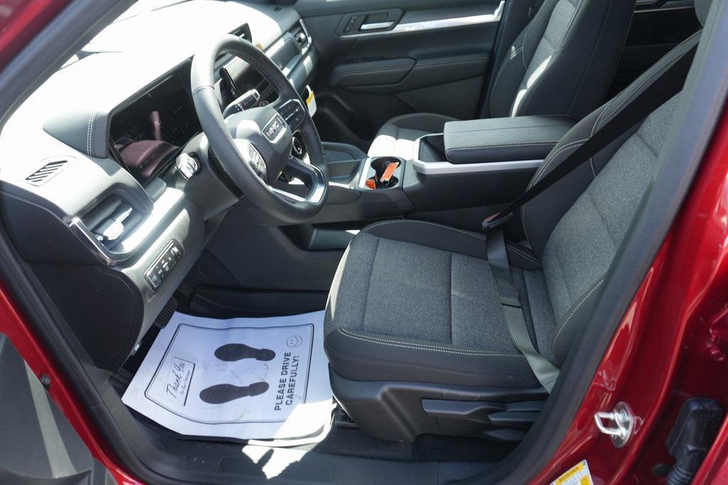 new 2026 GMC Terrain car, priced at $33,394