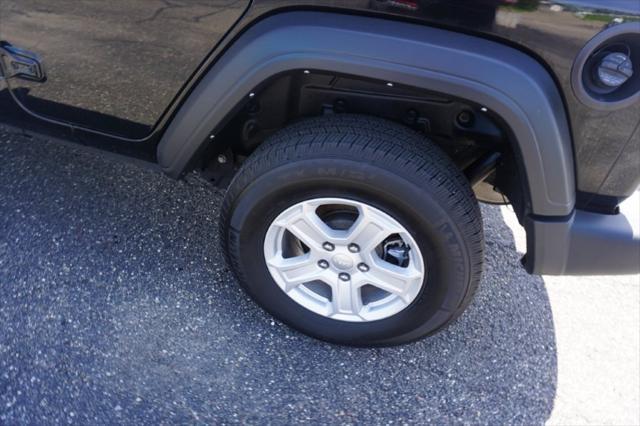used 2022 Jeep Wrangler Unlimited car, priced at $32,826