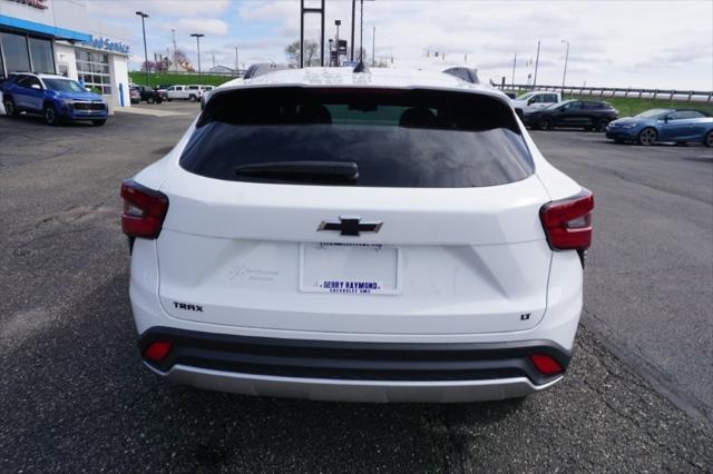 new 2025 Chevrolet Trax car, priced at $25,760
