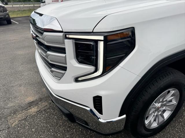 new 2025 GMC Sierra 1500 car, priced at $53,463
