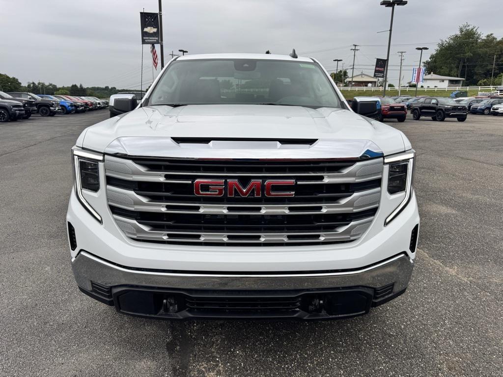 new 2025 GMC Sierra 1500 car, priced at $47,463
