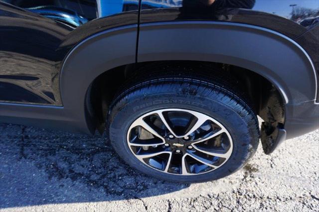 new 2025 Chevrolet TrailBlazer car, priced at $29,804