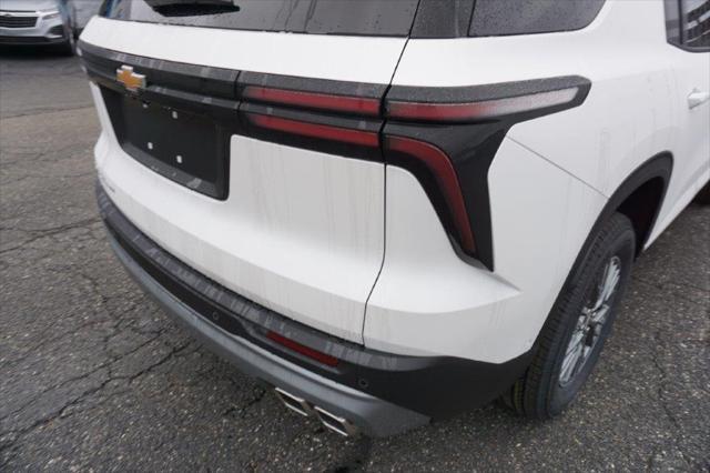 new 2025 Chevrolet Traverse car, priced at $47,595