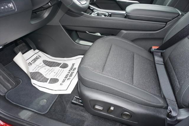 new 2025 Chevrolet Traverse car, priced at $48,422