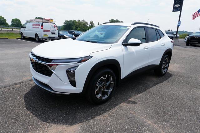 new 2025 Chevrolet Trax car, priced at $25,357