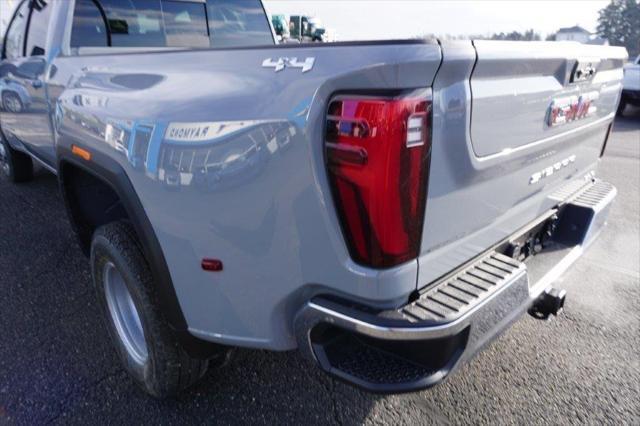 new 2025 GMC Sierra 3500 car, priced at $77,690