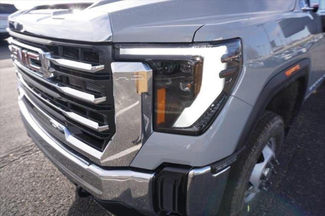 new 2025 GMC Sierra 3500 car, priced at $74,152