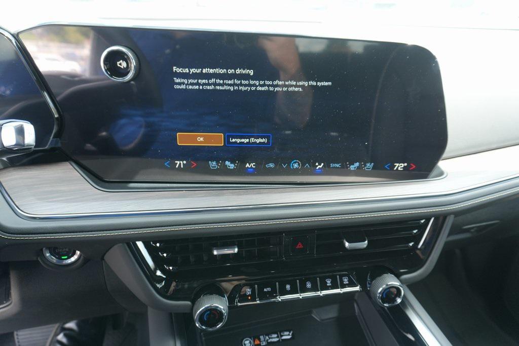 new 2025 Chevrolet Suburban car, priced at $85,334