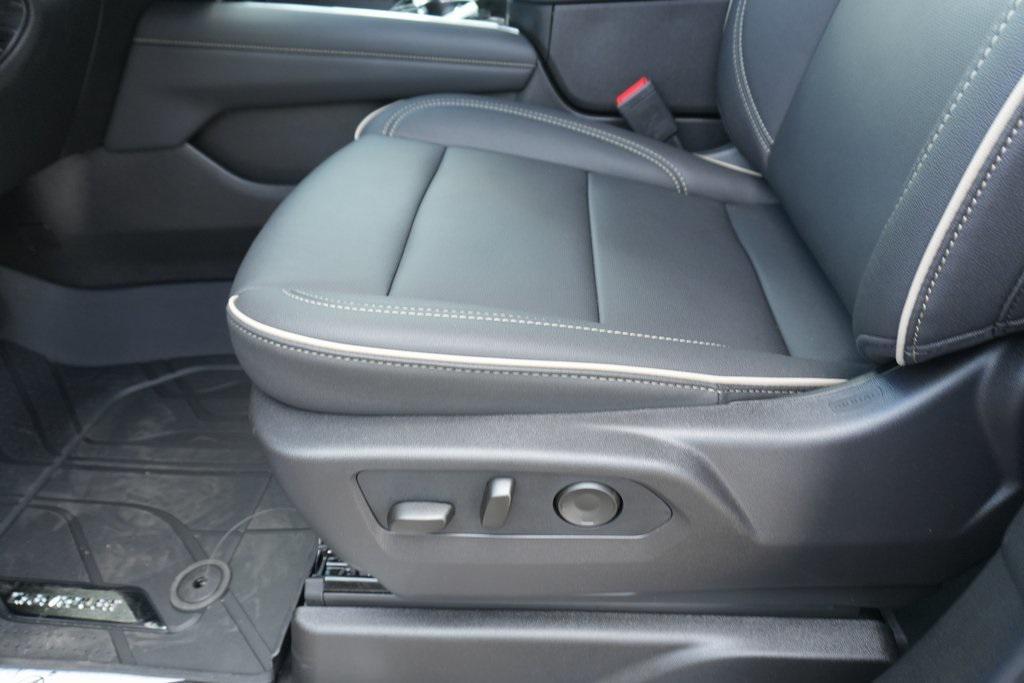 new 2025 Chevrolet Suburban car, priced at $85,334