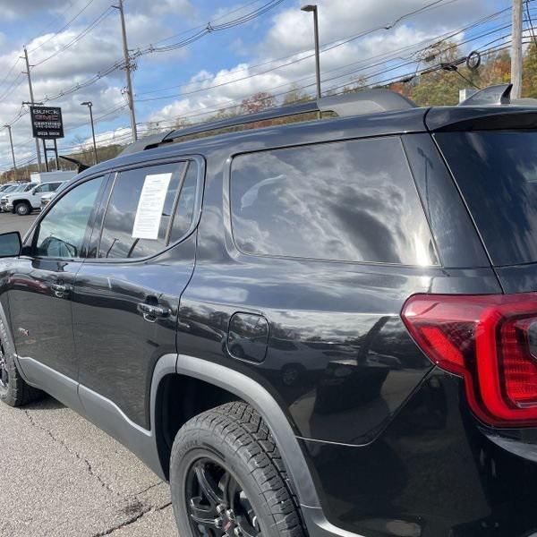 used 2022 GMC Acadia car, priced at $31,484