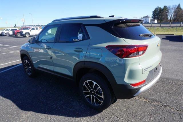 new 2025 Chevrolet TrailBlazer car, priced at $29,085