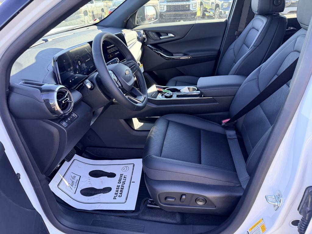 new 2026 Chevrolet Equinox car, priced at $36,320