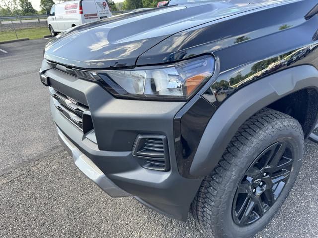 new 2025 Chevrolet Colorado car, priced at $46,047