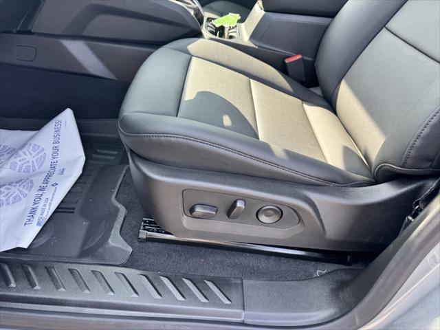 new 2025 Chevrolet Colorado car, priced at $45,996