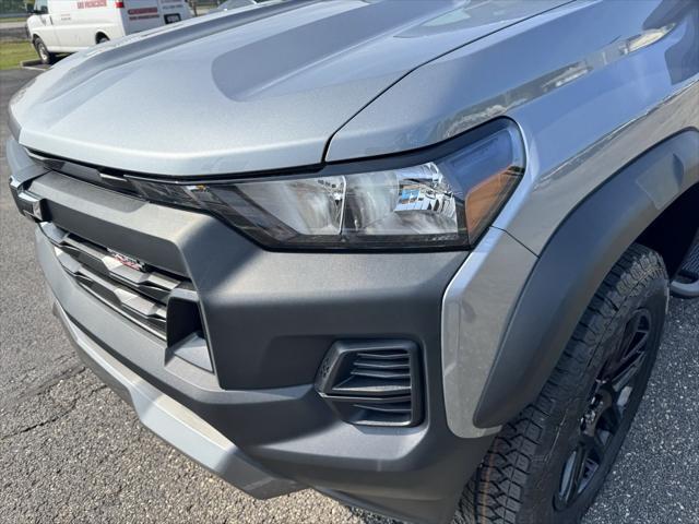 new 2025 Chevrolet Colorado car, priced at $45,996