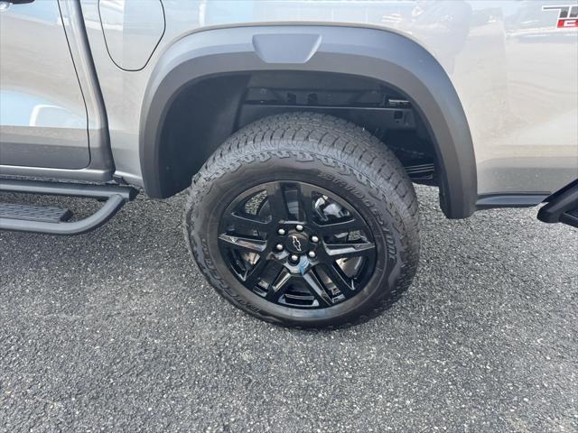 new 2025 Chevrolet Colorado car, priced at $45,996