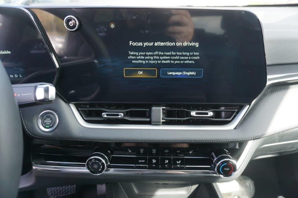 new 2025 Chevrolet Equinox car, priced at $32,150