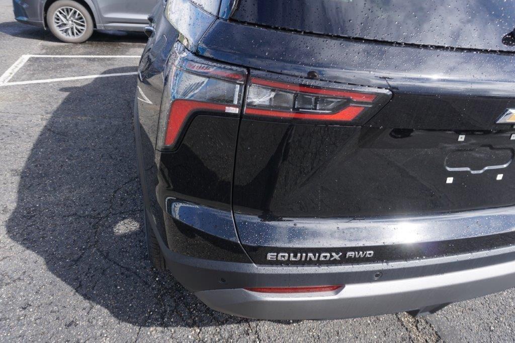 new 2025 Chevrolet Equinox car, priced at $32,150