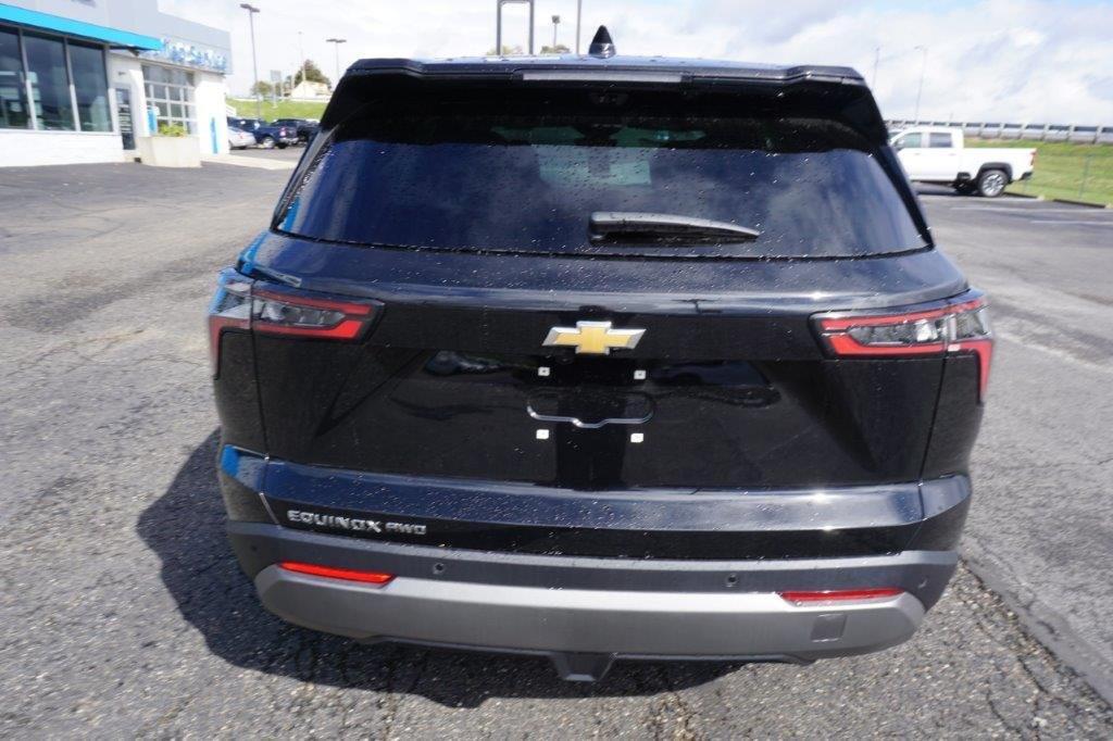 new 2025 Chevrolet Equinox car, priced at $32,150