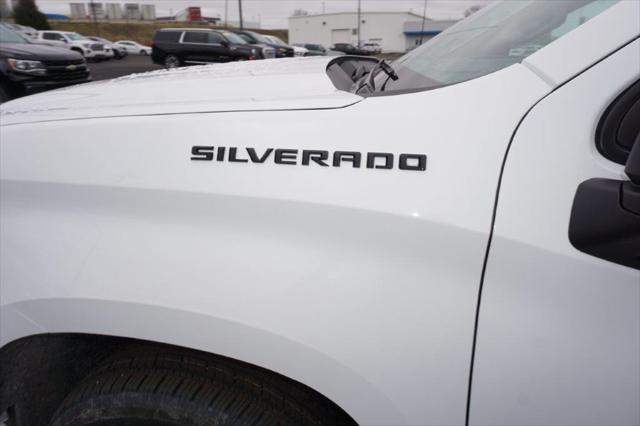 new 2024 Chevrolet Silverado 1500 car, priced at $44,761