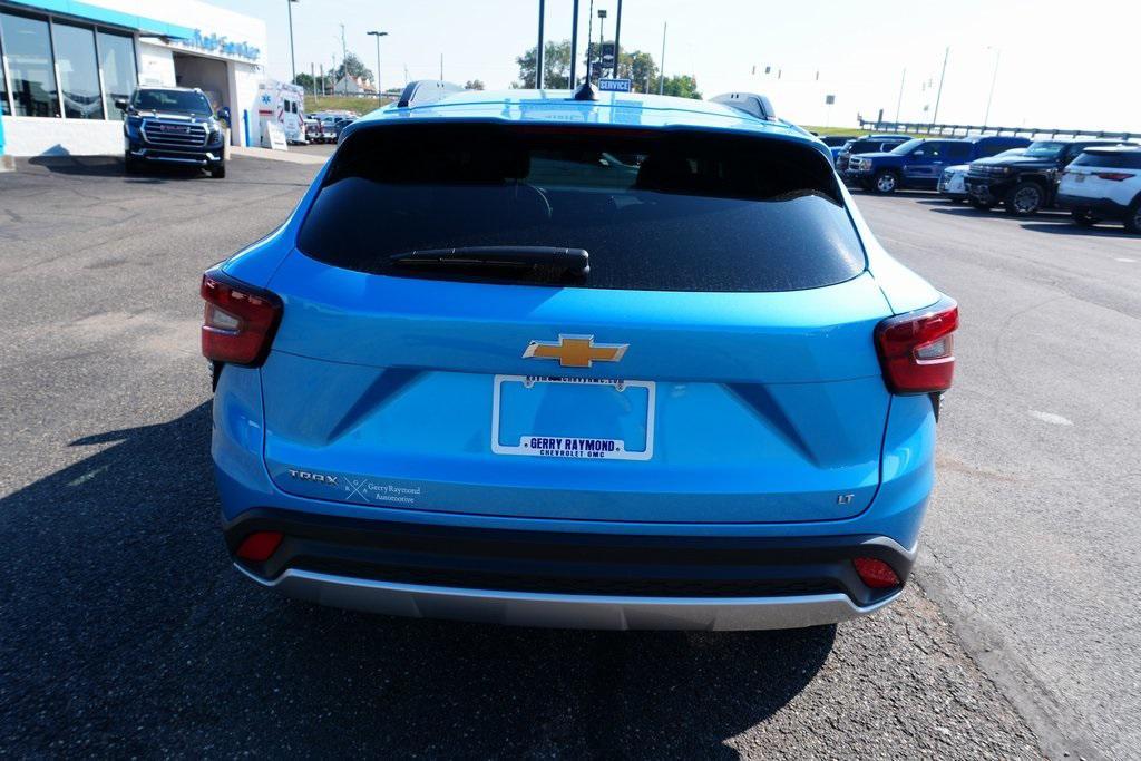 new 2025 Chevrolet Trax car, priced at $24,099