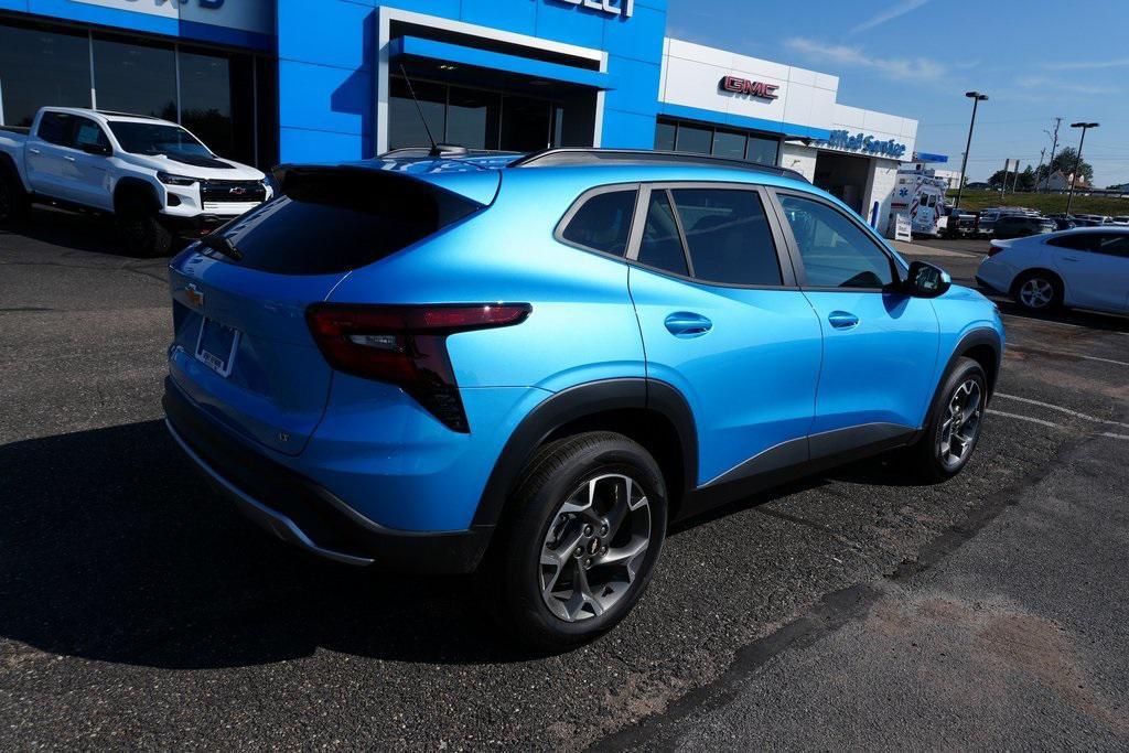 new 2025 Chevrolet Trax car, priced at $24,099